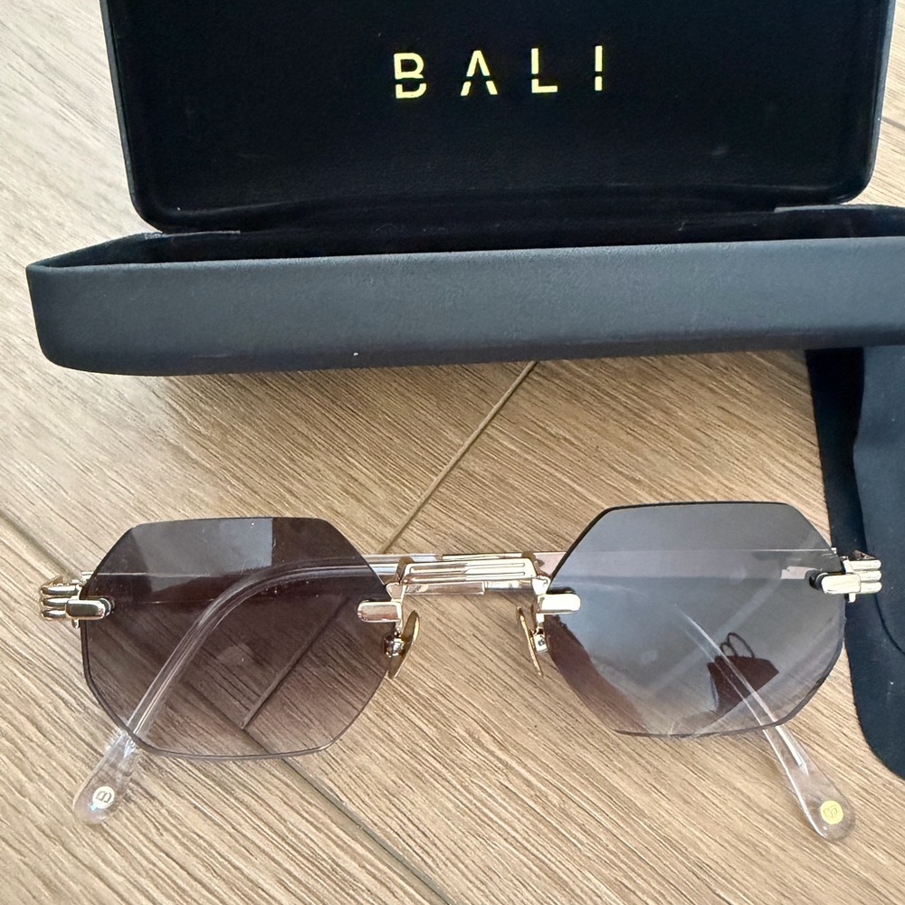 BALI Rimless Octagon Sunglasses
